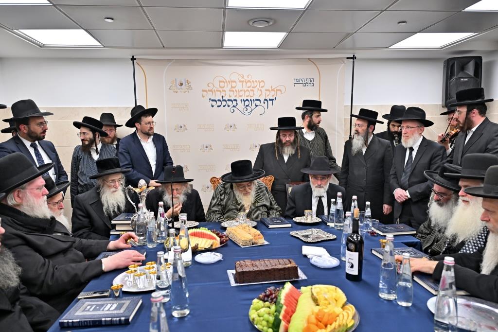 הסיום אצל האדמו"ר מתולדות אהרן 