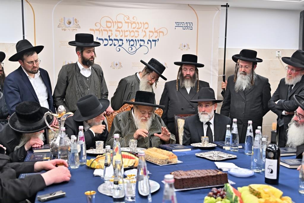 הסיום אצל האדמו"ר מתולדות אהרן 