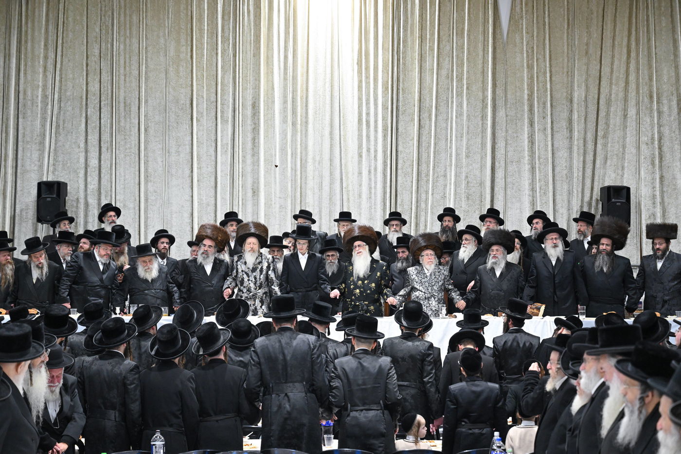 שמחת בית צאנז - סטרופקוב - מאקאווא - דז'יקוב ויזניץ