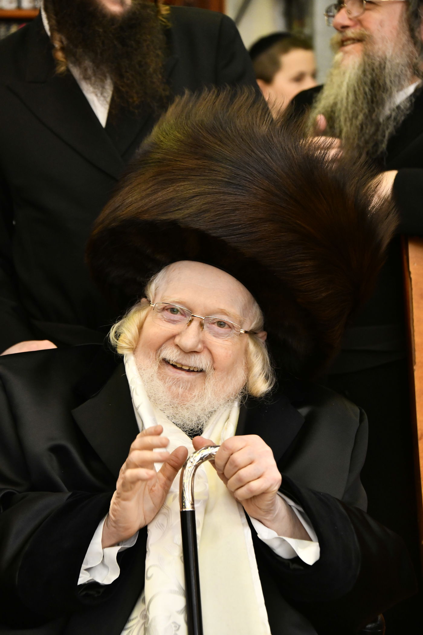 שמחת הברית בחצרות קרעטשניף - פרמשילאן - ספינקא