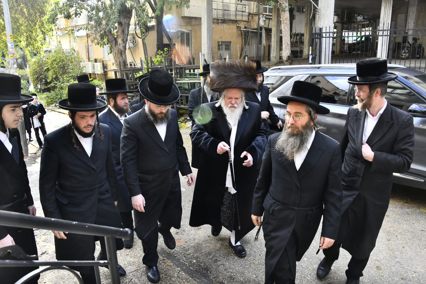 שמחת הברית בחצרות קרעטשניף - פרמשילאן - ספינקא