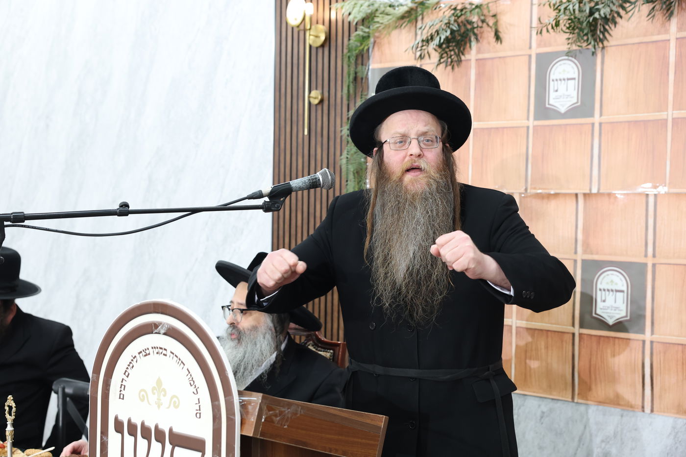 מעמד הסיום אצל הגה"צ רבי חיים צבי מייזליש