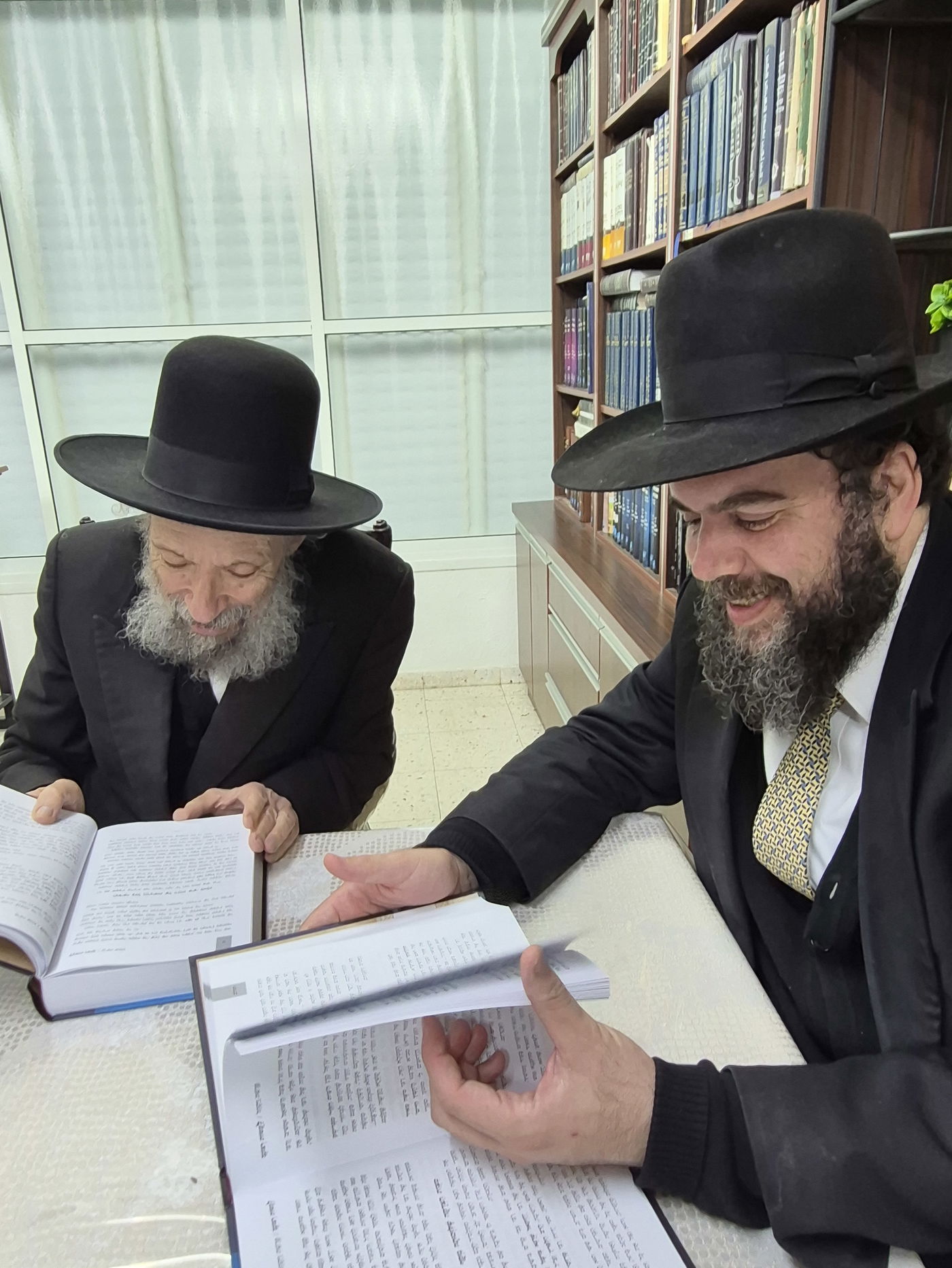 מסיבת הלחיים אצל הגר"י קולדצקי