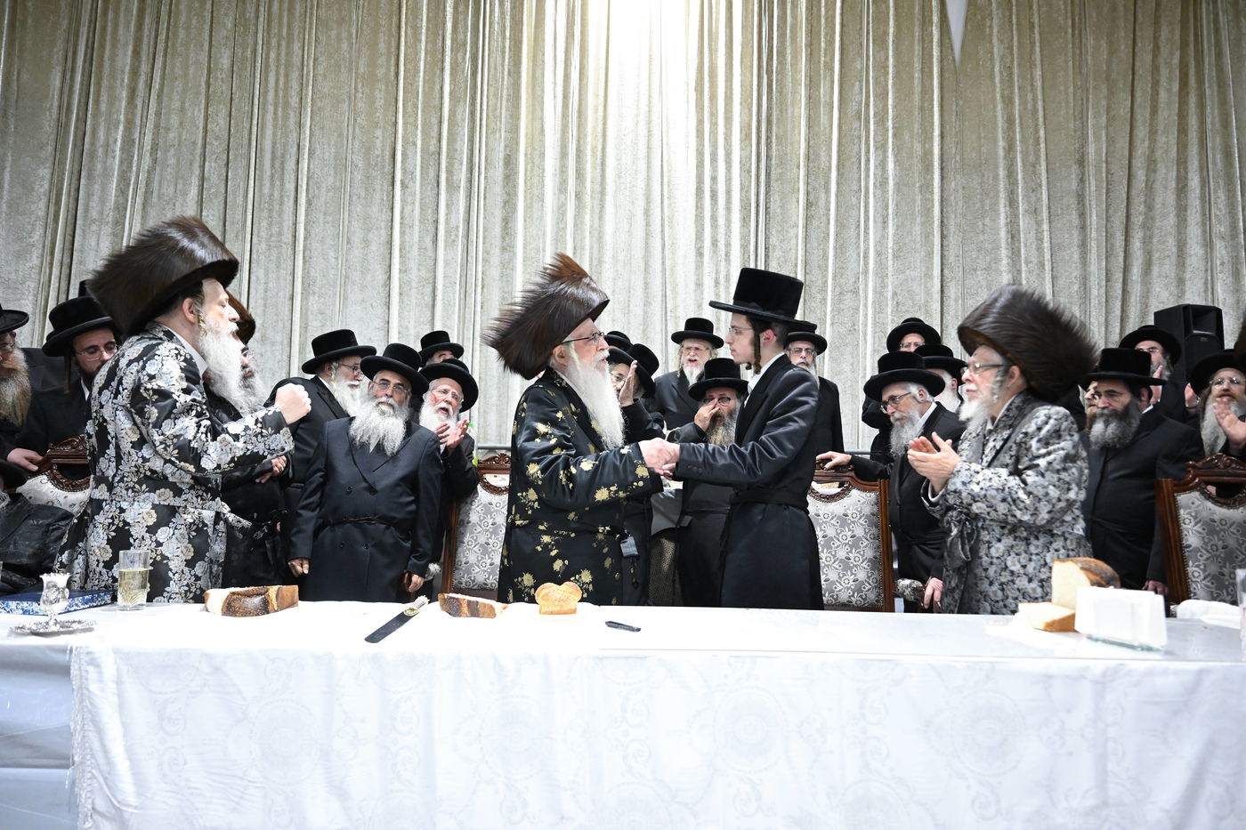 שמחת בית צאנז - סטרופקוב - מאקאווא - דז'יקוב ויזניץ