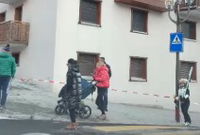 הפייטן החרדי ניצל מהאסון בשוויץ: "שמענו פתאום בום אדיר, הכל עלה באש"