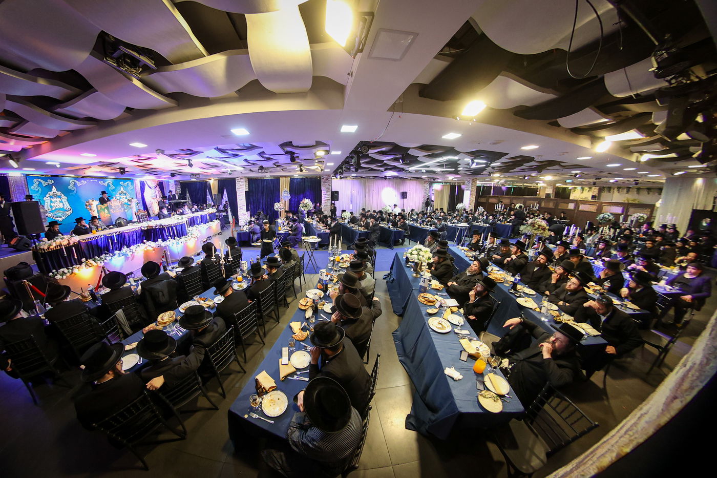 הדינר לטובת קרעטשניף סיגעט