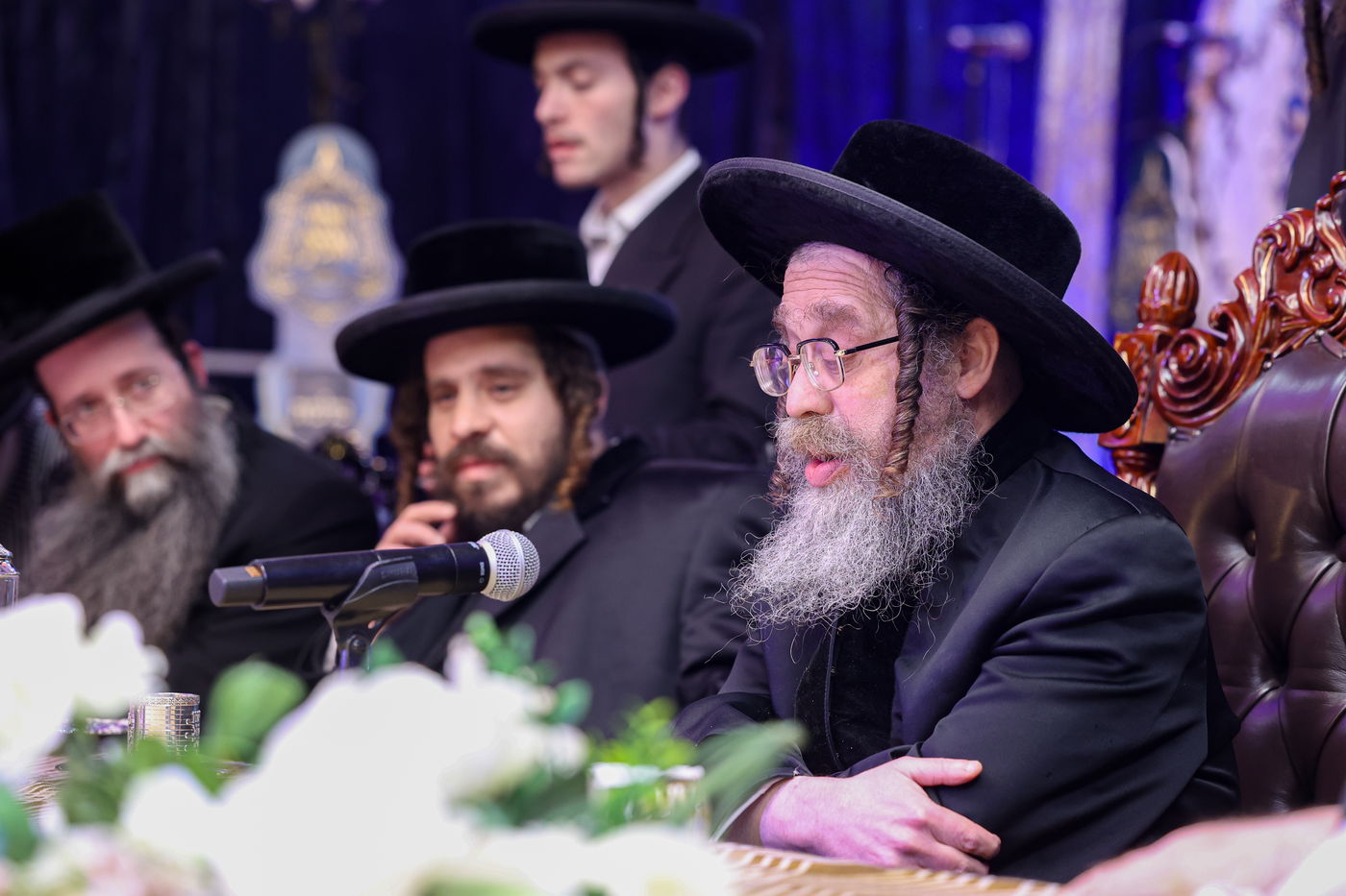 הדינר לטובת קרעטשניף סיגעט