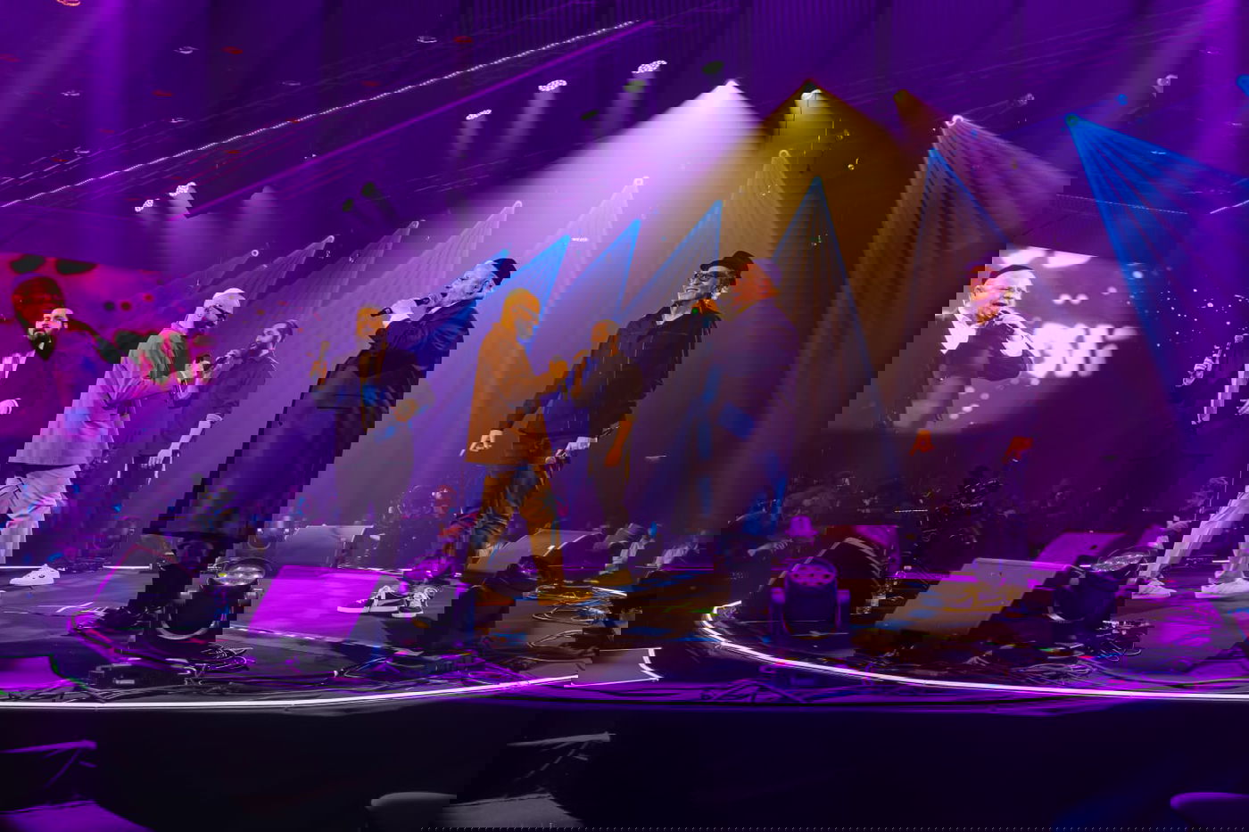 ובחרת בחיים 1 בהנגאר תל אביב