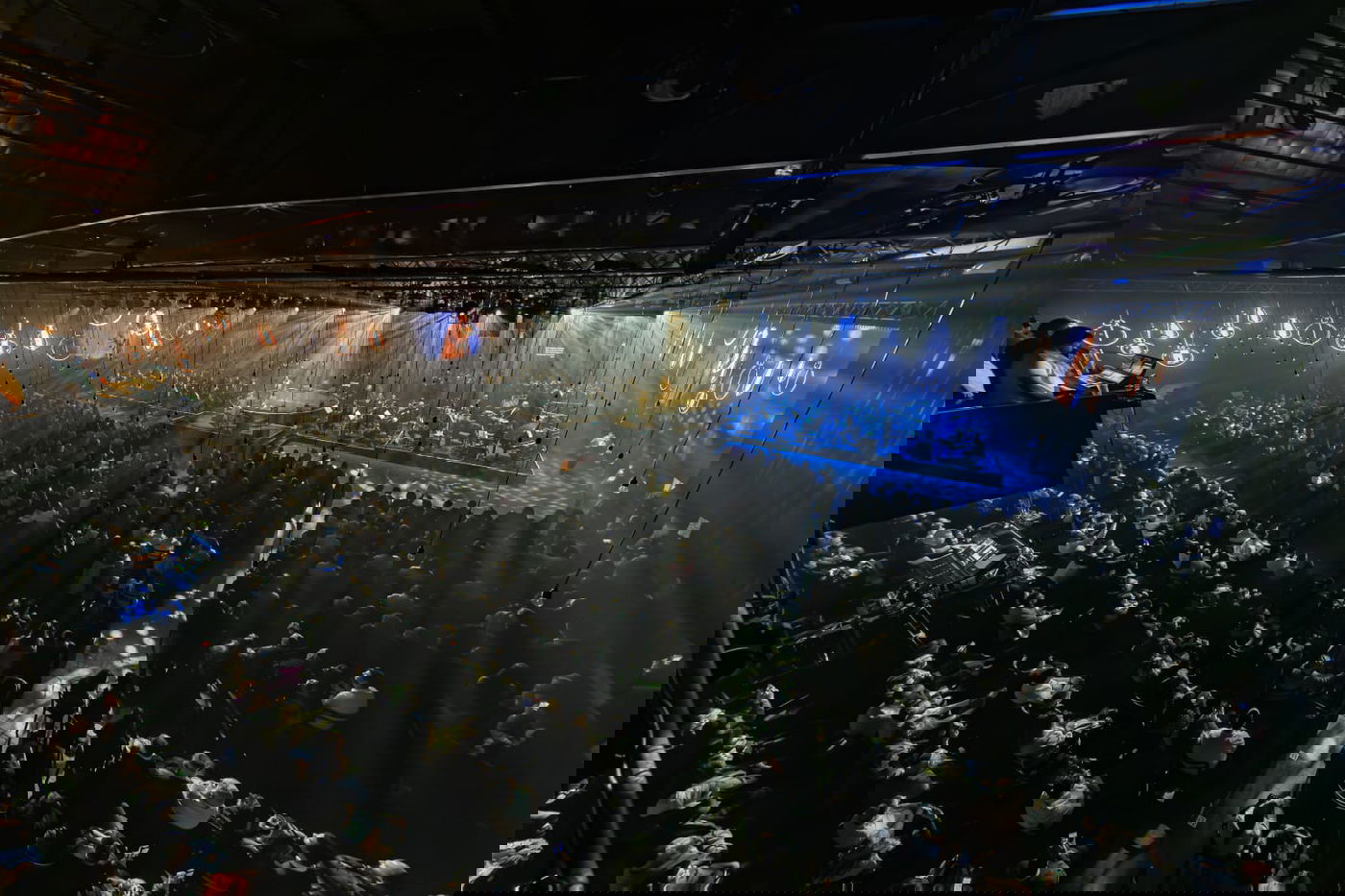 ובחרת בחיים 1 בהנגאר תל אביב