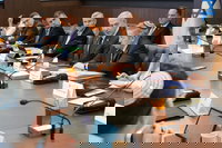 ישיבת ממשלה | ארכיון