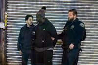 מארב אלים בשכונה החרדית: נכנס לסניף הבנק והשטרות נחטפו מידיו