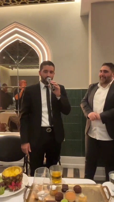 חגיגת יום הולדת בהפתעה לרב שניר גואטה