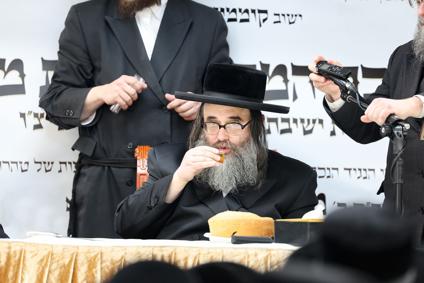 הגרח"צ טייטלבוים בקוממיות