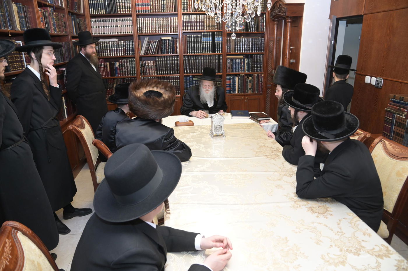 שמחת בית מודז'יץ - מירון - שפירא