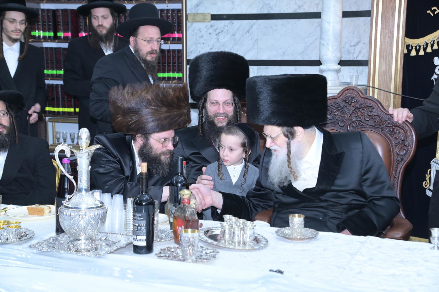 שמחת בית מודז'יץ - מירון - שפירא