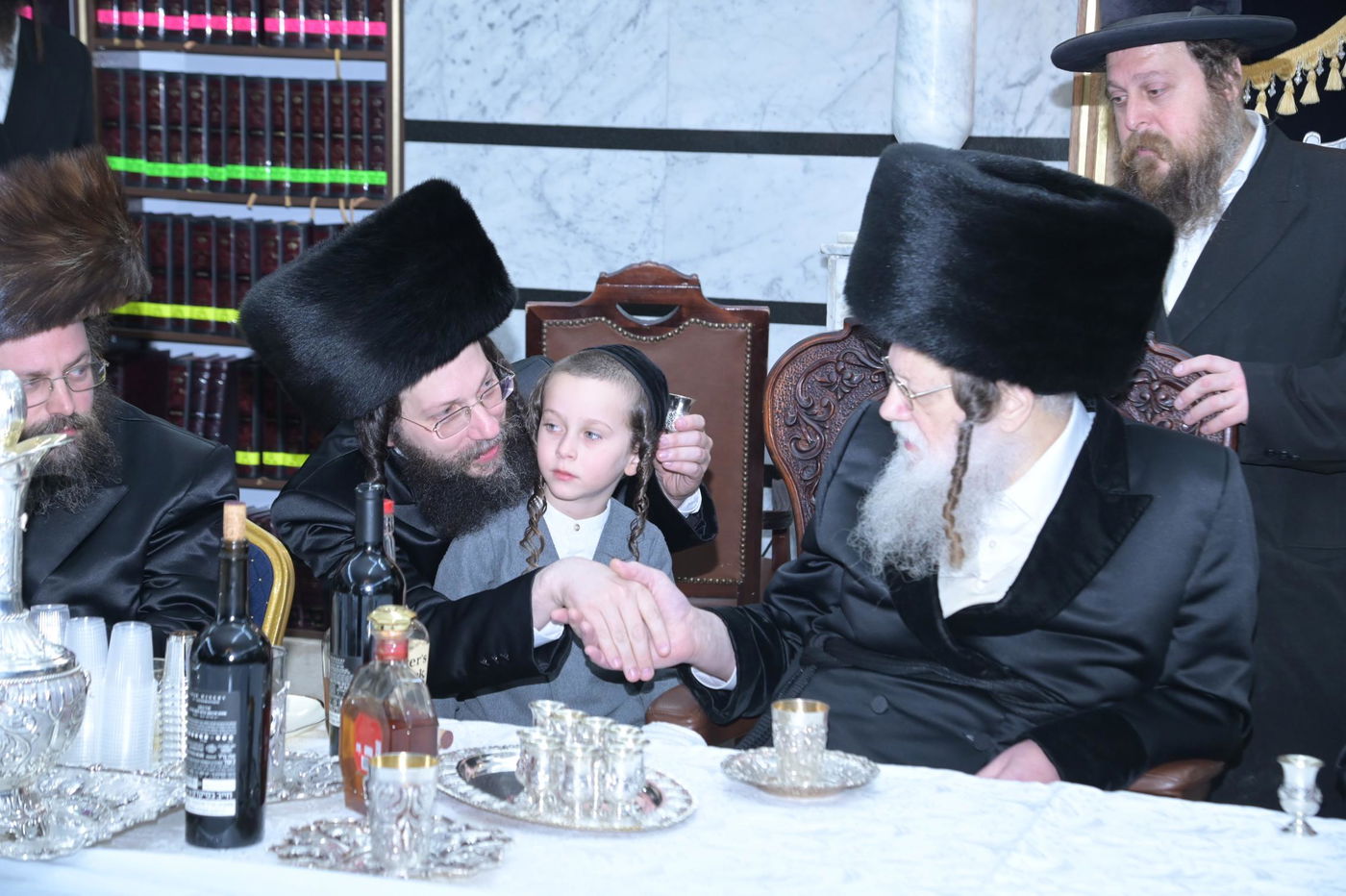 שמחת בית מודז'יץ - מירון - שפירא