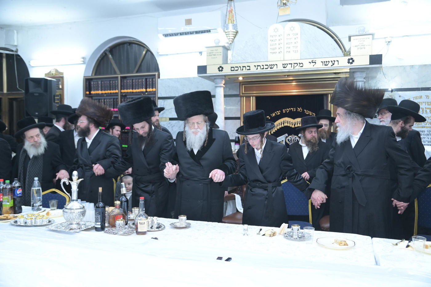 שמחת בית מודז'יץ - מירון - שפירא