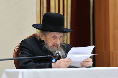 בשני עניינים: הגאון רבי דוב לנדו נשאל במה להתחזק בעקבות הטרגדיה הנוראה - זו התשובה