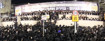 אחד מעצרות של העדה בירושלים נגד גזירת הגיוס