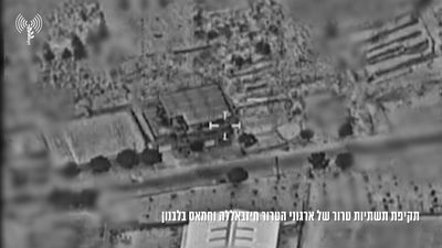 מטוסי קרב תקפו במקביל יעדי טרור של חמאס וחיזבאללה בלבנון | צפו בתקיפות