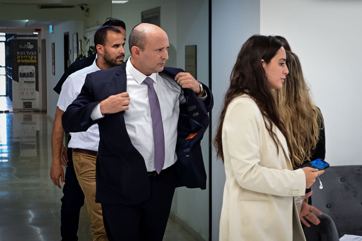 תפר חליפות מוקדם? נפתלי בנט | ארכיון