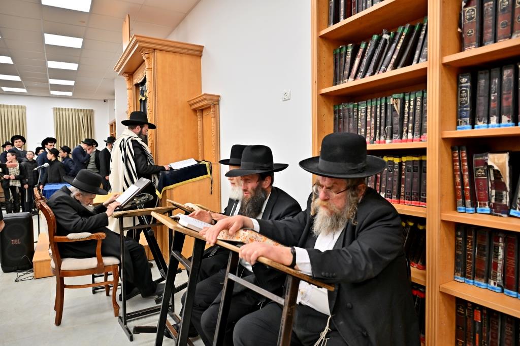 הגר"ד לנדו בחנוכת הבית לישיבת הר"ן