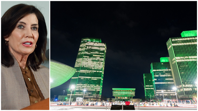 אור ירוק בניו יורק  מושלת קתי הוצ’ול