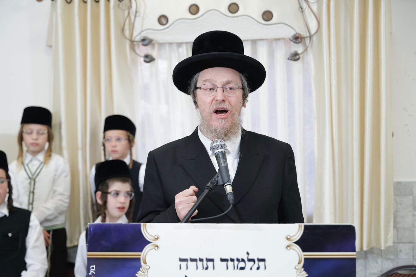 חומש סעודה בת"ת בעלזא בהר יונה