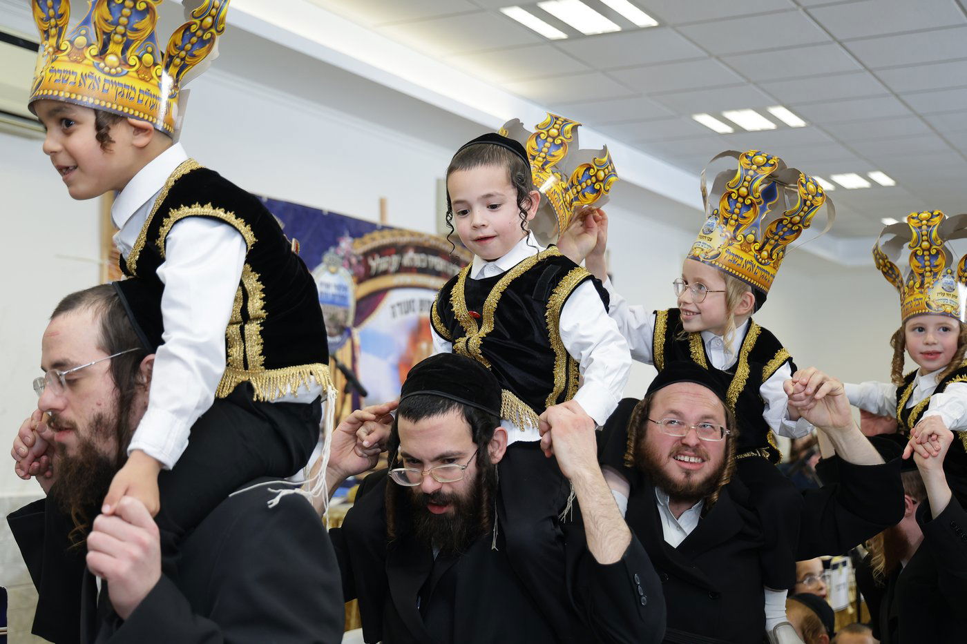 חומש סעודה בת"ת בעלזא בהר יונה