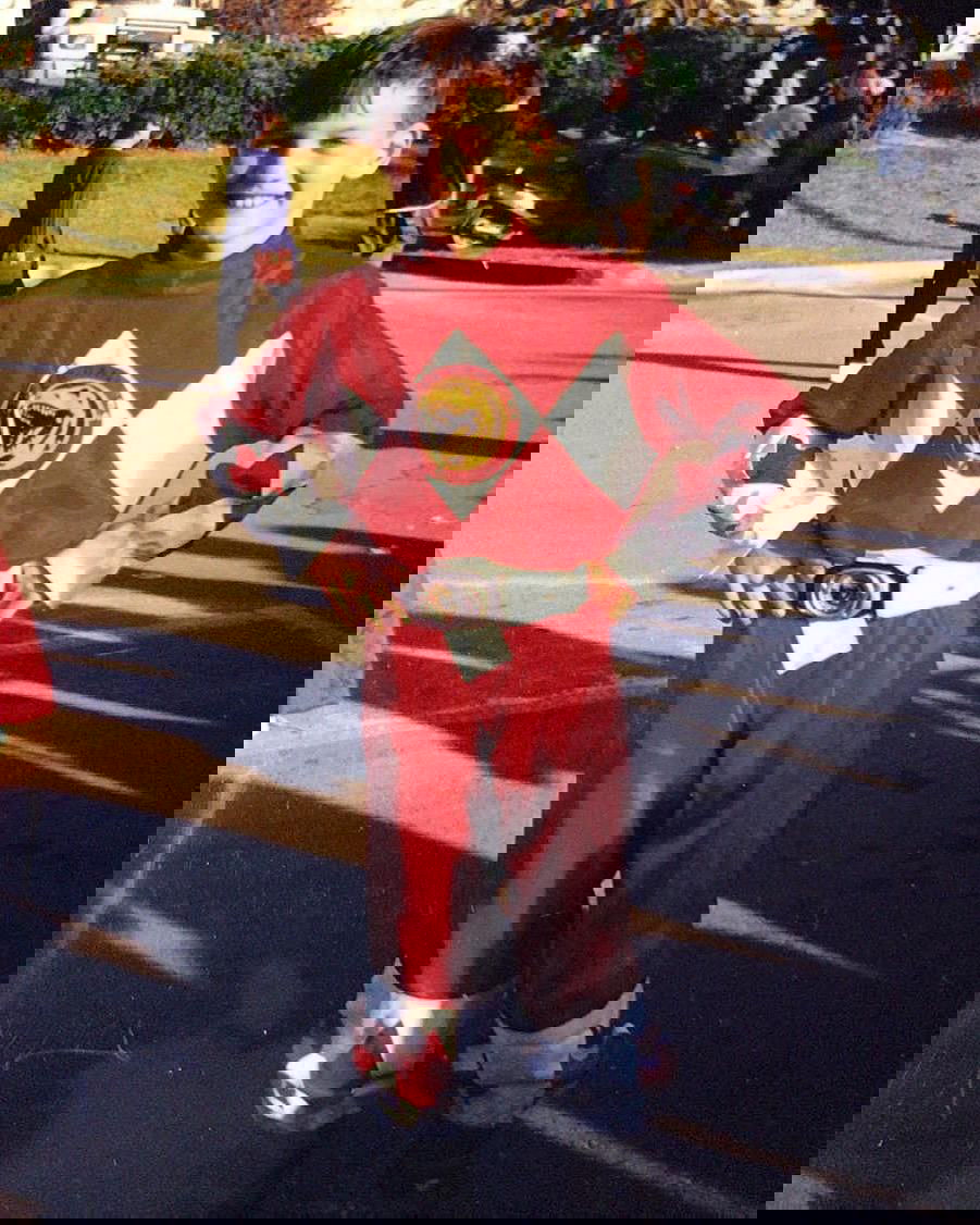 השחקן דין מירושניקוב בילדותו