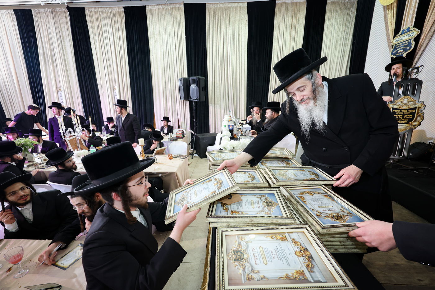 תחילת ימי השובבי"ם בערלוי