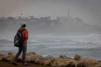 היערכות לסערה החל ממחר: גשמים עזים, רוחות חזקות ושלג