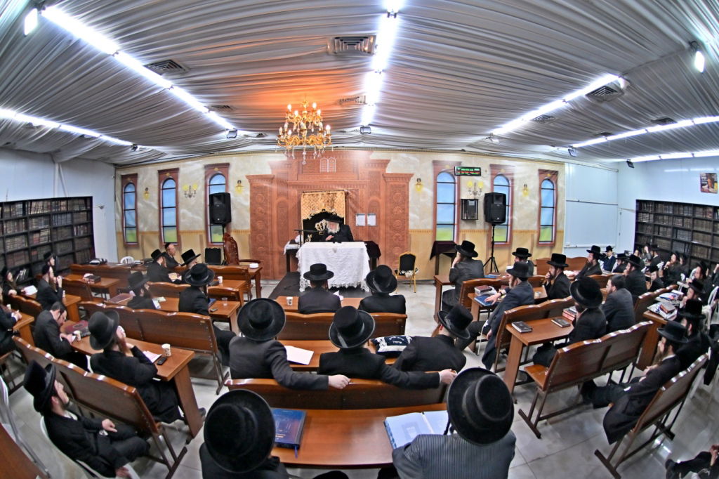 המקובל הגה"צ רבי אביש ציינוירט בשיחת חיזוק בבית שמש