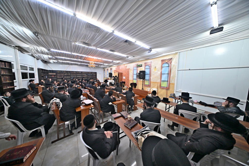 המקובל הגה"צ רבי אביש ציינוירט בשיחת חיזוק בבית שמש