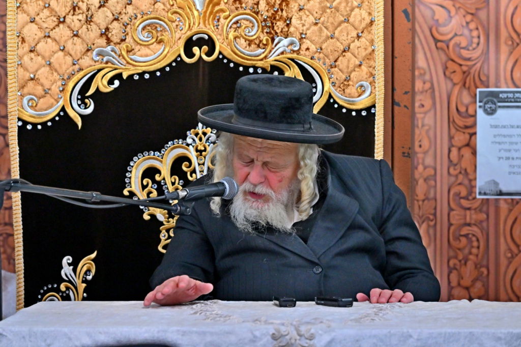 המקובל הגה"צ רבי אביש ציינוירט בשיחת חיזוק בבית שמש