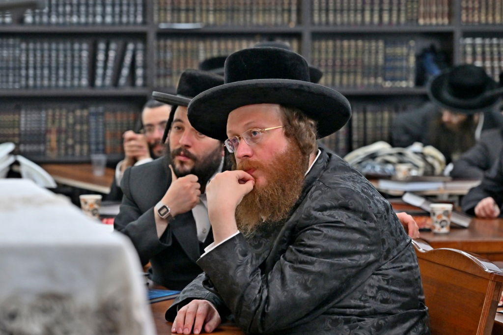 המקובל הגה"צ רבי אביש ציינוירט בשיחת חיזוק בבית שמש