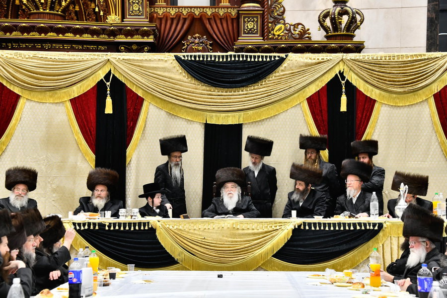 שמחת בר המצווה לנכד האדמו"ר מדארג
