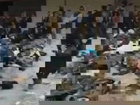 גופות לאלפים