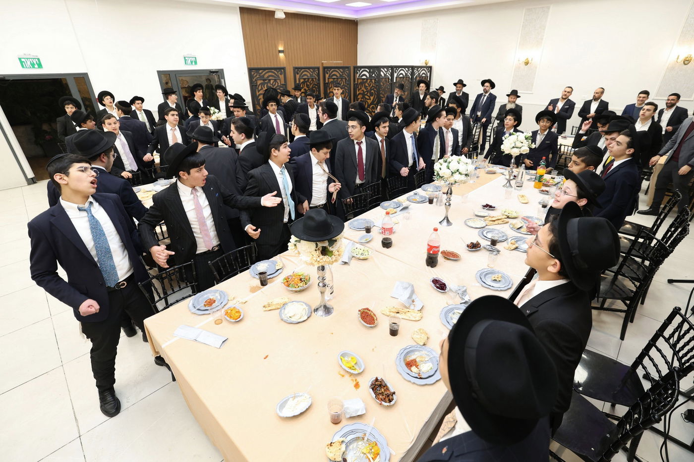 סיום הש"ס בישיבת 'דבר שמעון'