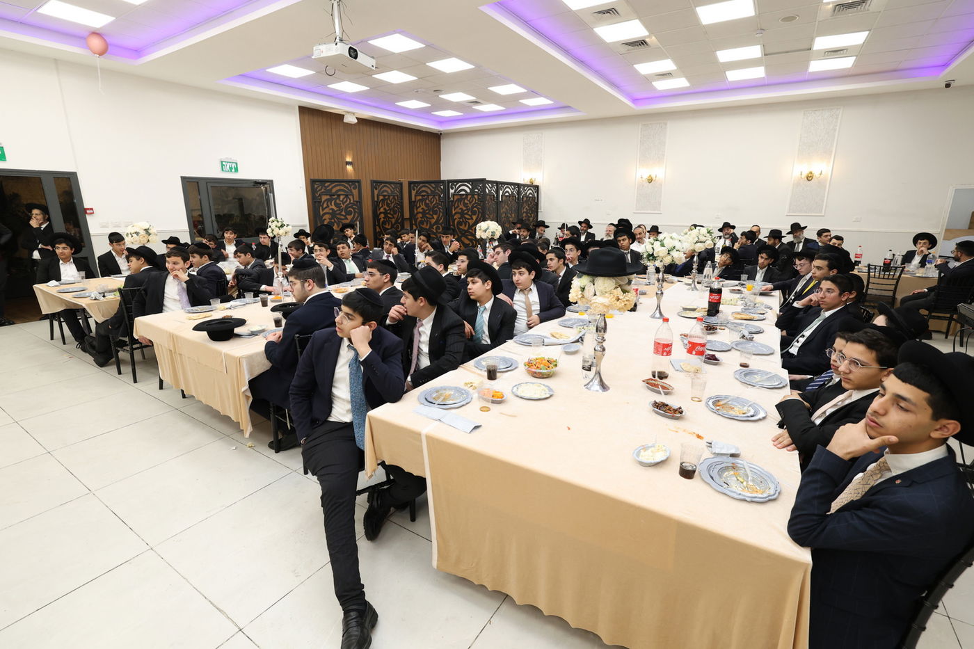 סיום הש"ס בישיבת 'דבר שמעון'