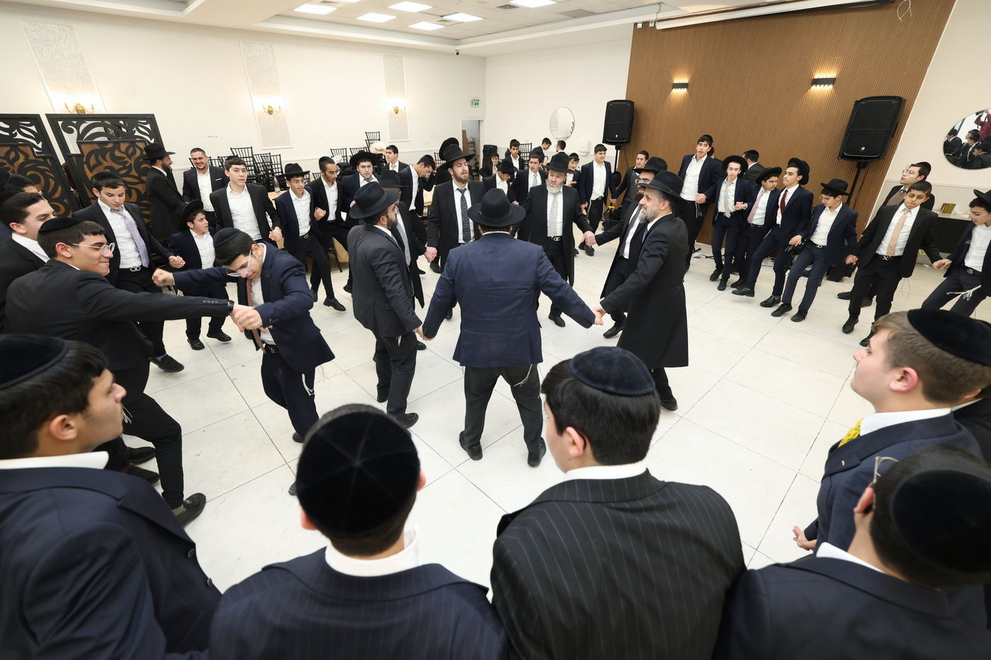 סיום הש"ס בישיבת 'דבר שמעון'