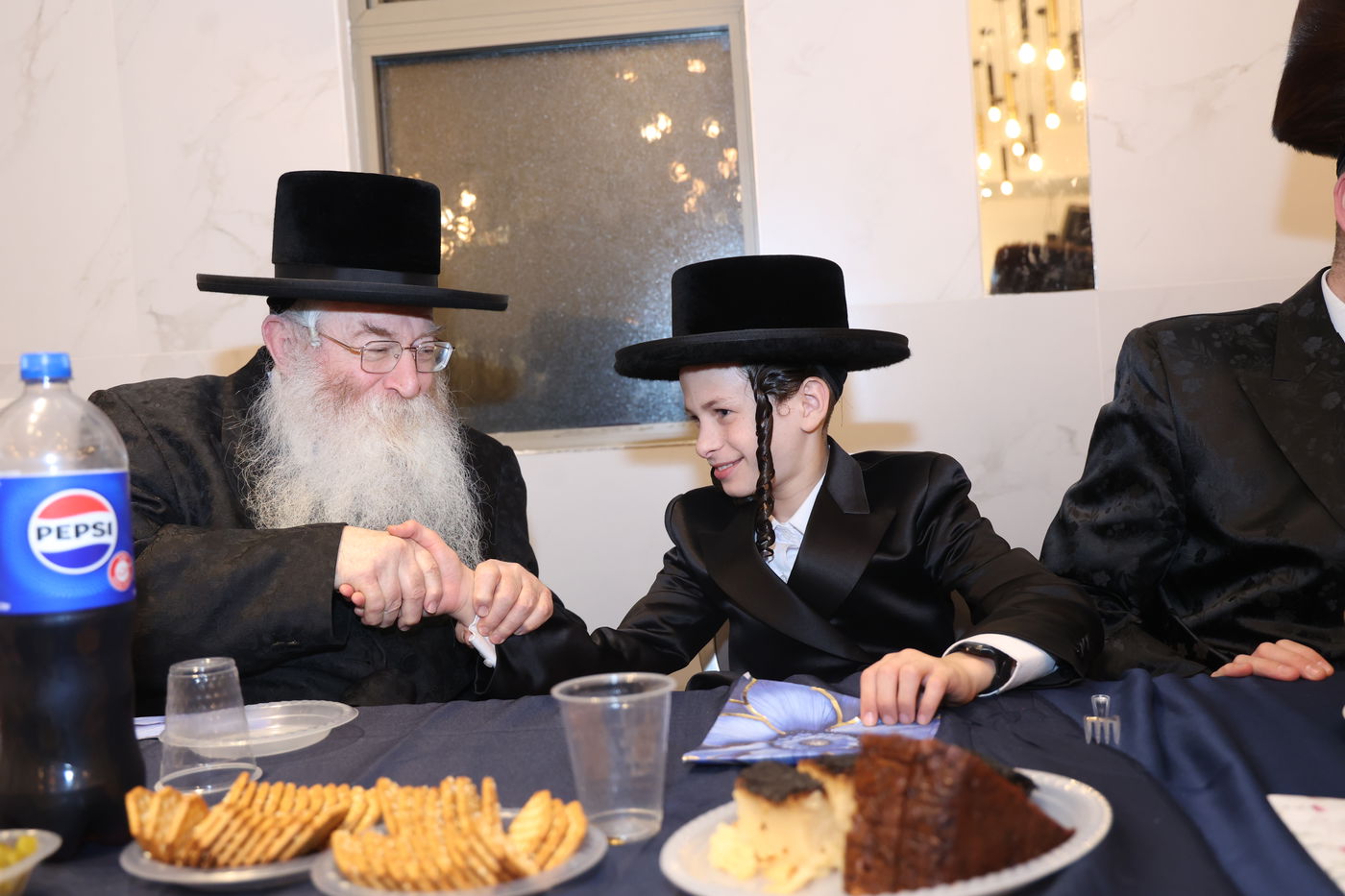 שמחת בר המצווה לנין האדמו"ר ממשכנות הרועים