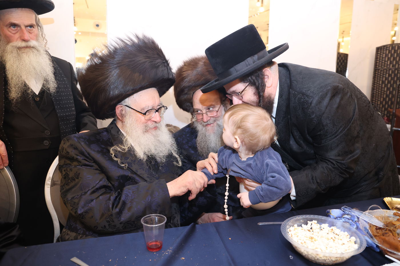 שמחת בר המצווה לנין האדמו"ר ממשכנות הרועים