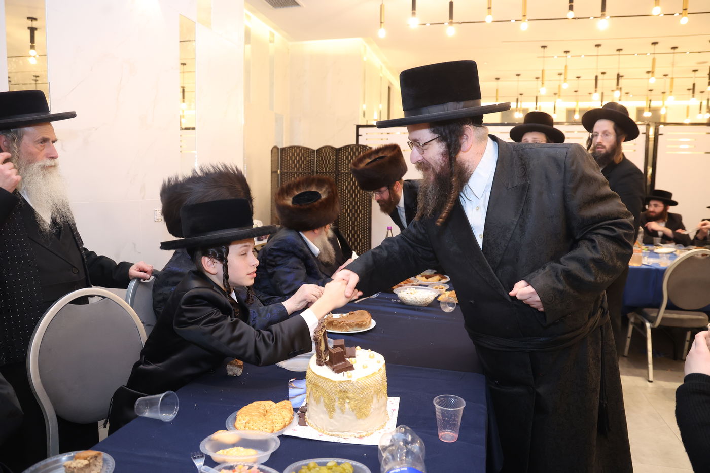 שמחת בר המצווה לנין האדמו"ר ממשכנות הרועים