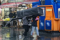 מזג האוויר הסוער מגיע לשיא: שלג, קור ורוחות עזות | המשטרה נערכת לחסימות צירים בשל חשש מהצפות 