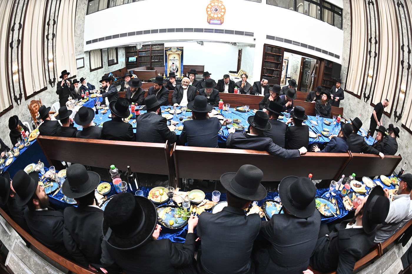 סיום מסכת בביהמ"ד מודז'יץ בביתר