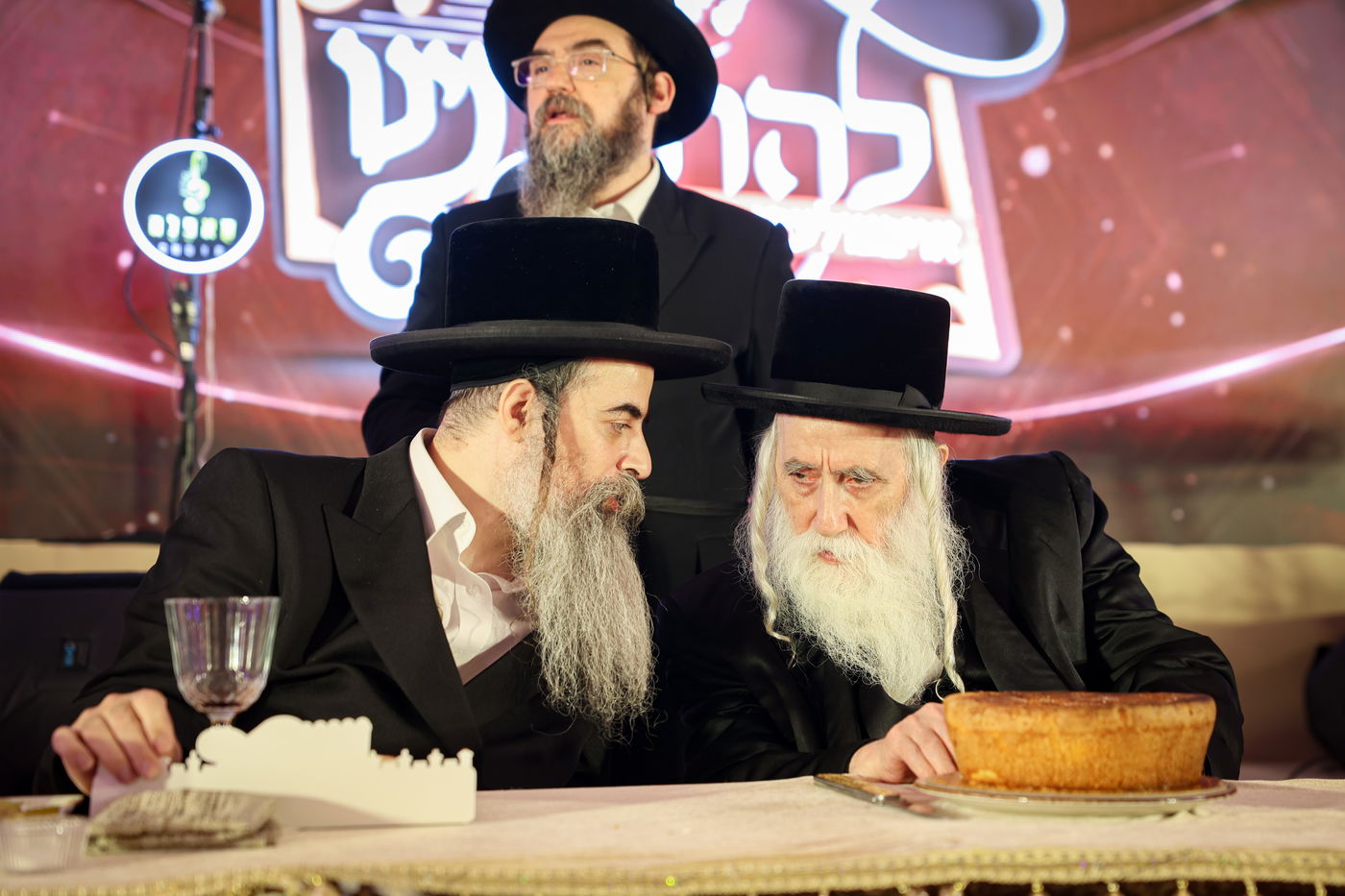 דינר להחיותינו במכנובקא בעלזא