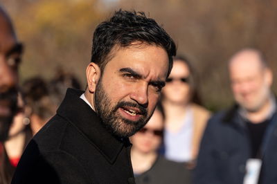 ממדאני עבר עם רעייתו למעון הרשמי המפואר; מתכננים שדרוג באמבטיה