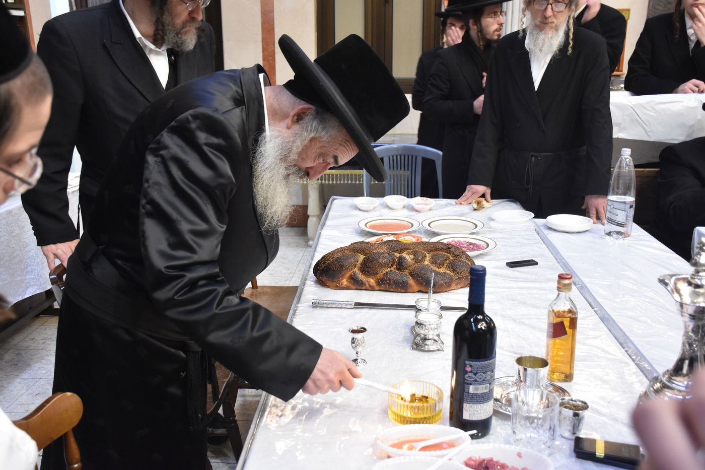 הילולא קדישא בלעלוב