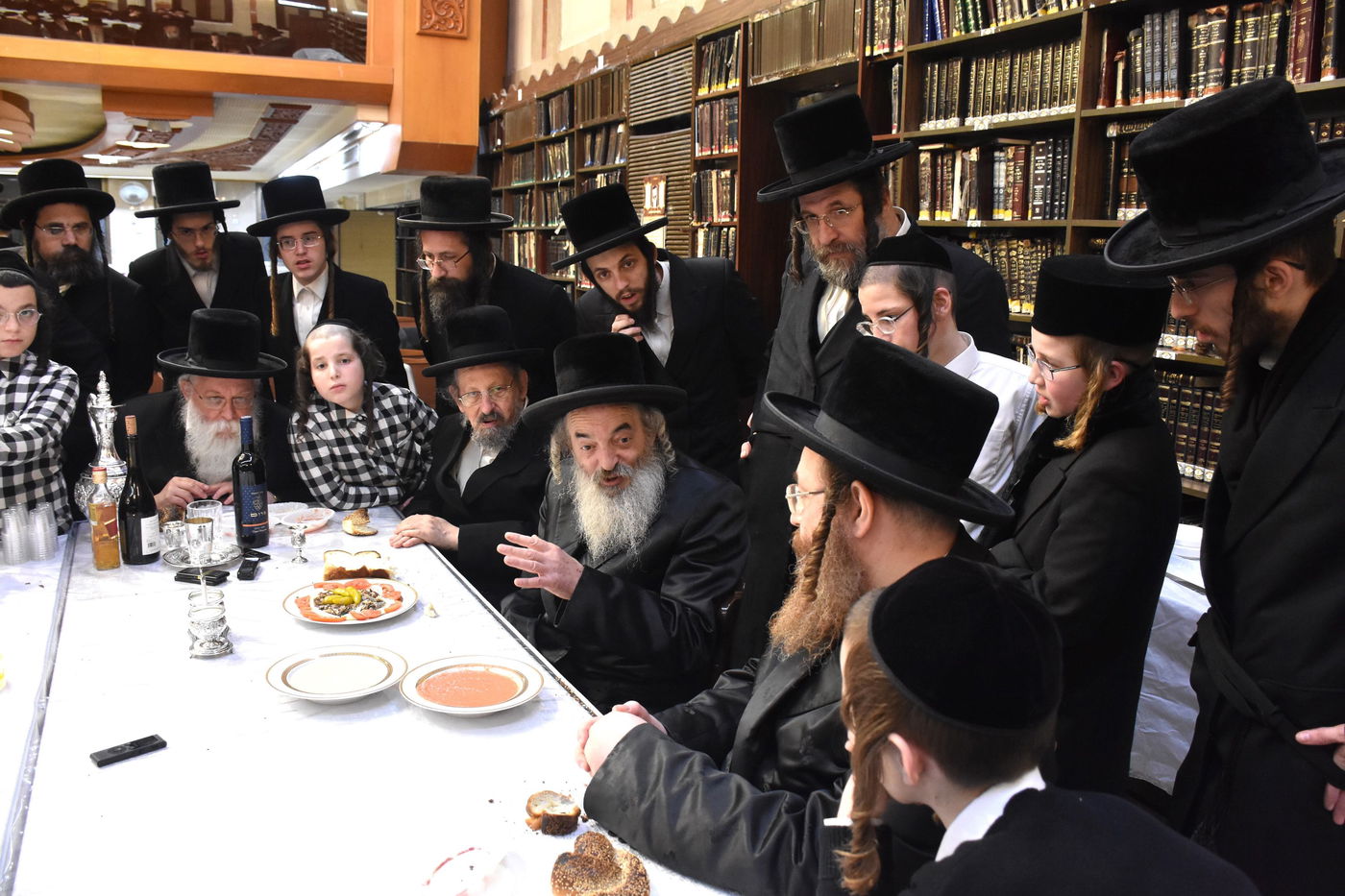 הילולא קדישא בלעלוב